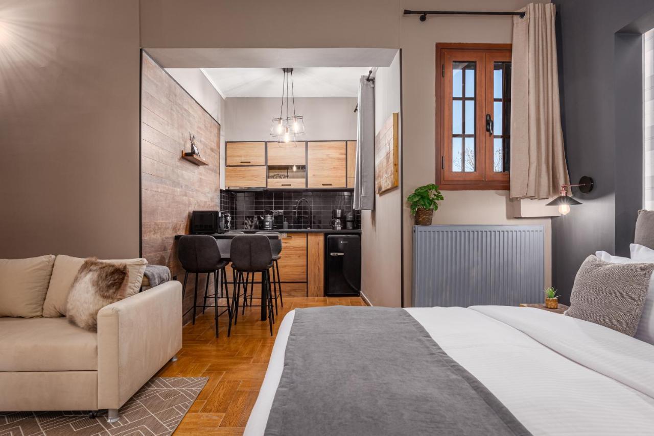 Gm Luxury Suites Kalavryta Exterior foto