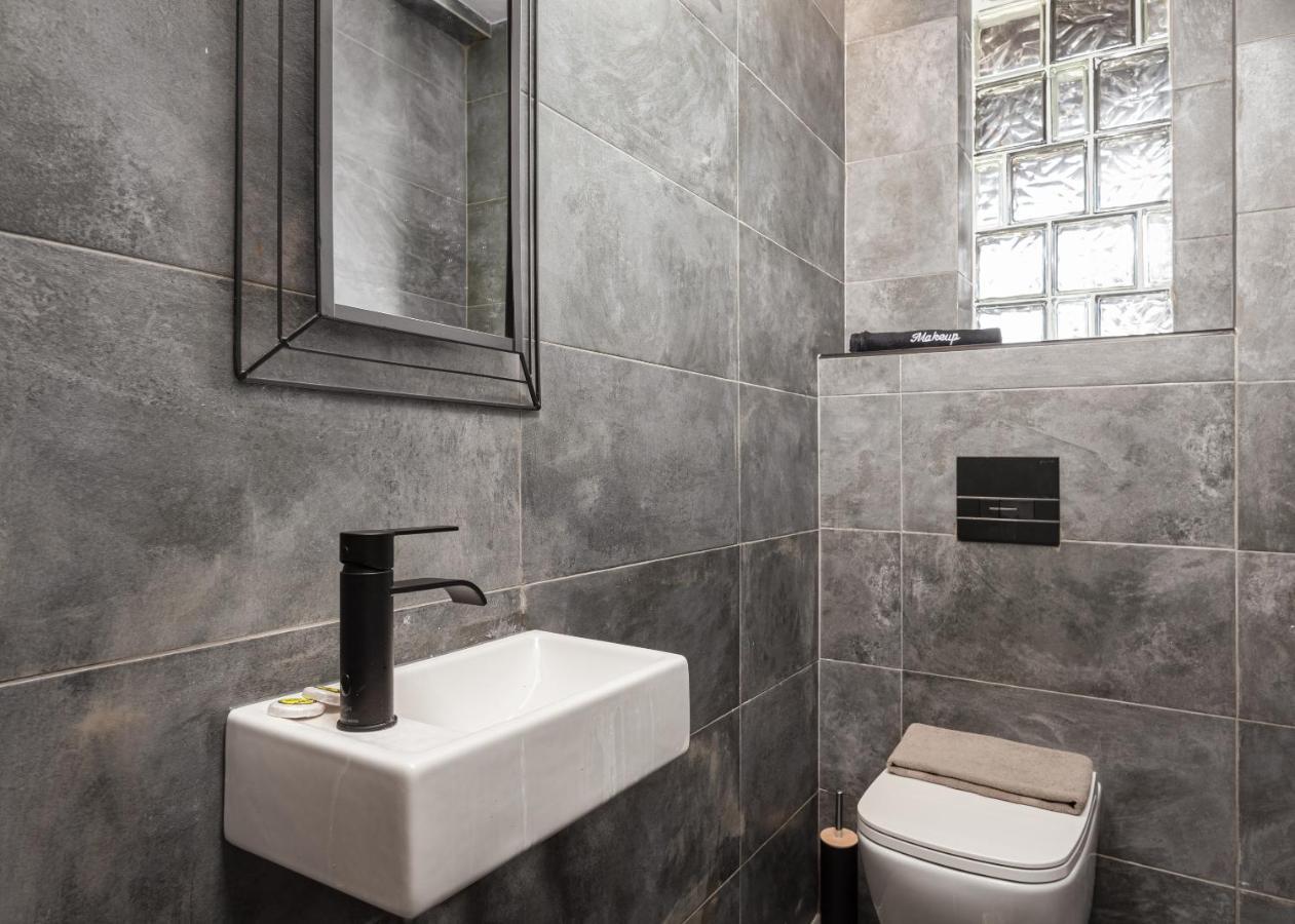 Gm Luxury Suites Kalavryta Exterior foto